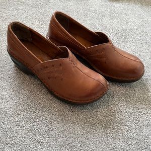 b.o.c. Brown Leather Women’s Slip-On Shoes